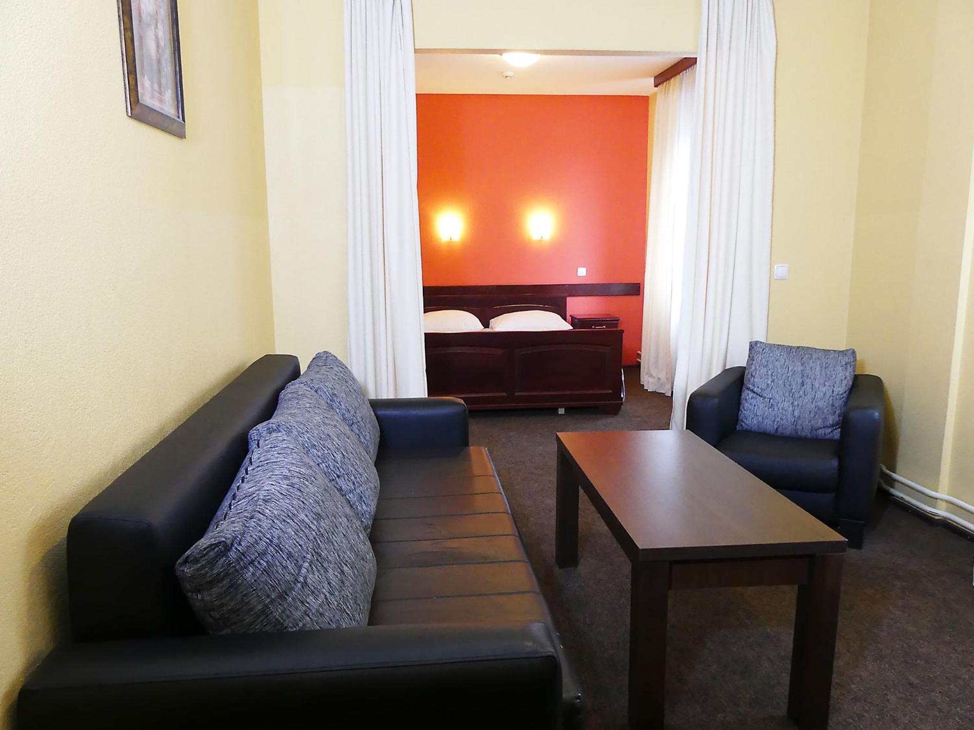 Motel Atlantis ปรีเยดอร์ ภายนอก รูปภาพ